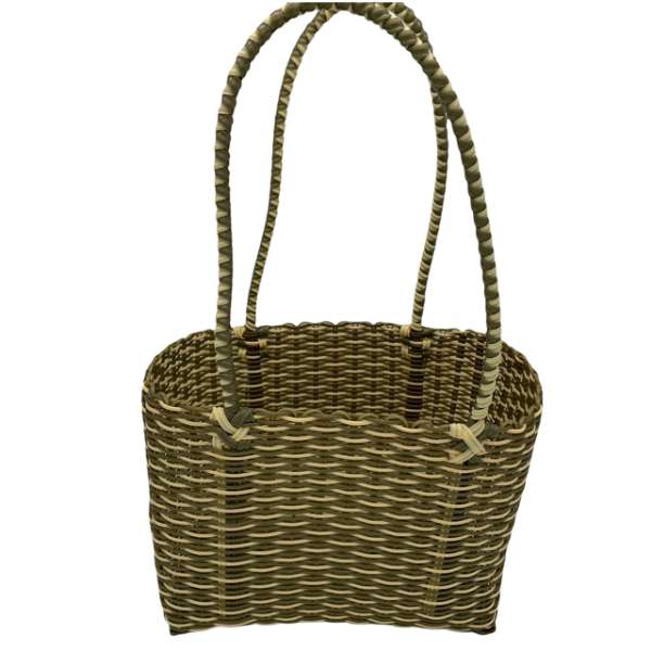 Picture of woven plastic lunch basket