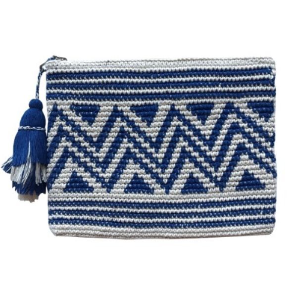 Picture of crocheted carryall everyday clutch