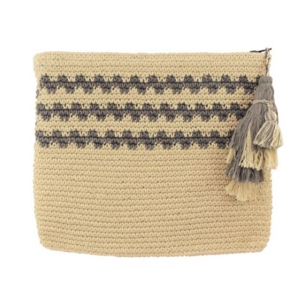 Picture of crocheted carryall everyday clutch